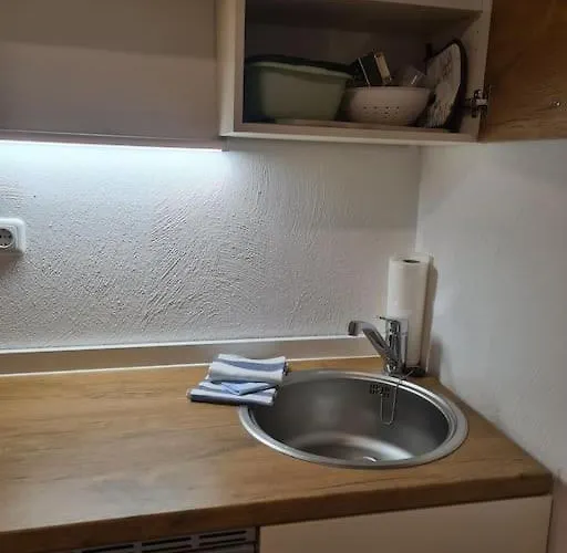 Schoene Appartement-wohnung * Frixheim